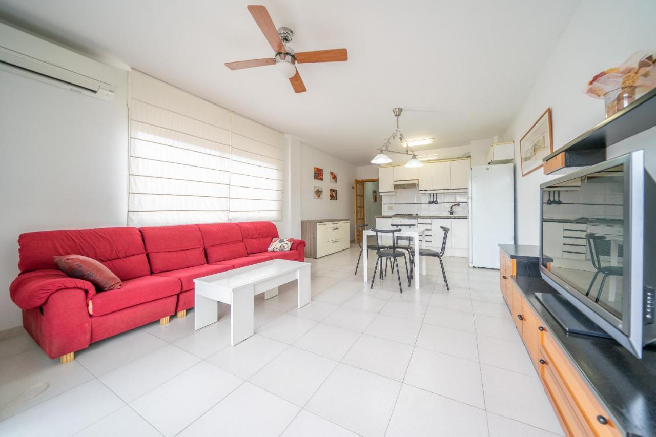 Homeholidaysrentals Margot - Costa Barcelona Пинеда-де-Мар Экстерьер фото